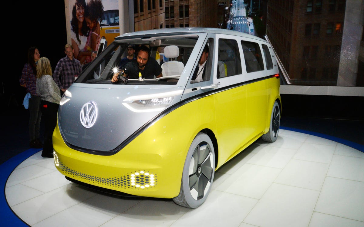 Will Volkswagen greenlight Microbus-style electric MPV concept?