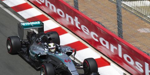 Does Lewis Hamilton still trust his team? Formula One pundits aren't so sure.