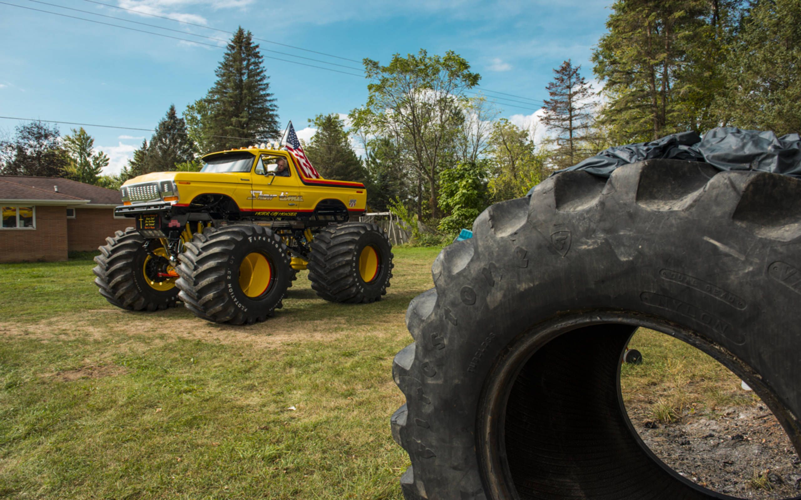 Showtime monster truck: Michigan man re-creates one of the coolest