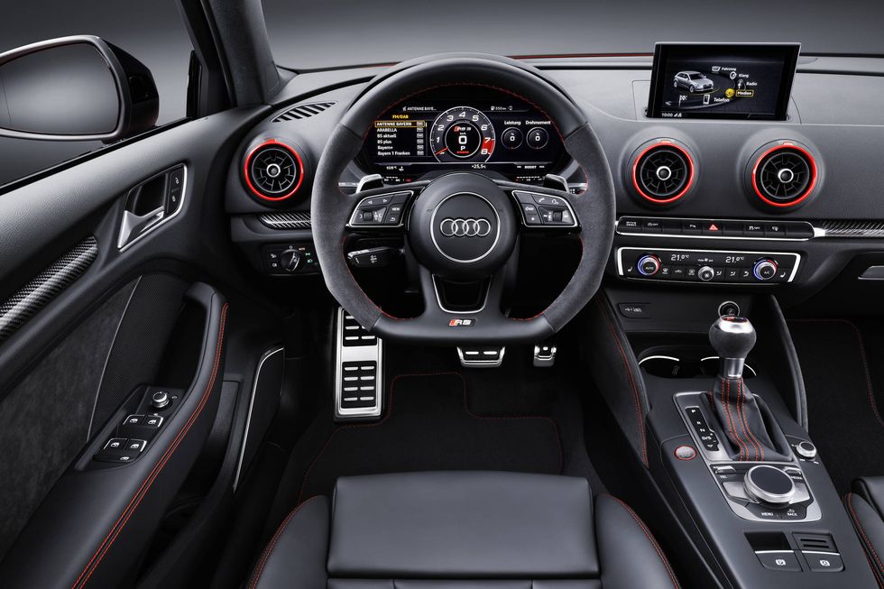 Gallery: 2017 Audi RS3 Sedan Interior