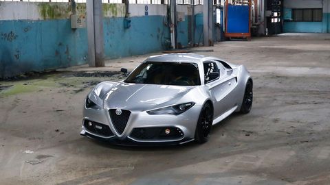 The Alfa Romeo Mole Costruzione Artigianale 001 is a one-off built by Up Design and the Adler Group.