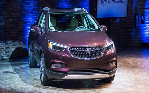 The refreshed 2017 Encore made its debut on the eve of the New York auto show.