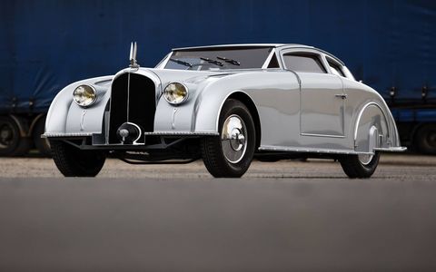 The C28 Aerosport was one of the last grand voitures ever made by eclectic car and airplane makers Freres Voisin. It so elegantly sublime and so rich in detail and innovation that you may miss something if you only look at it for an hour or two. We recommend you stay both days of the auction and ogle.