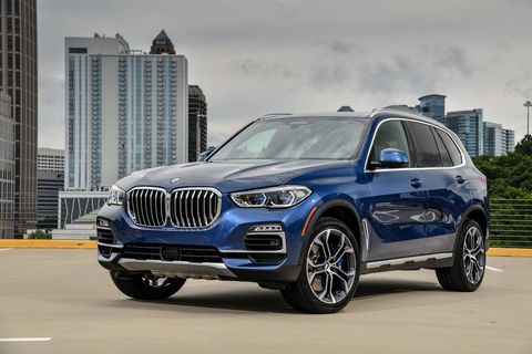 The 2019 BMW X5 offers an Off-Road Package for the first time featuring the M Sport Differential, air suspension, off-road drive modes, skid plates and the special off-road interface for the central display.