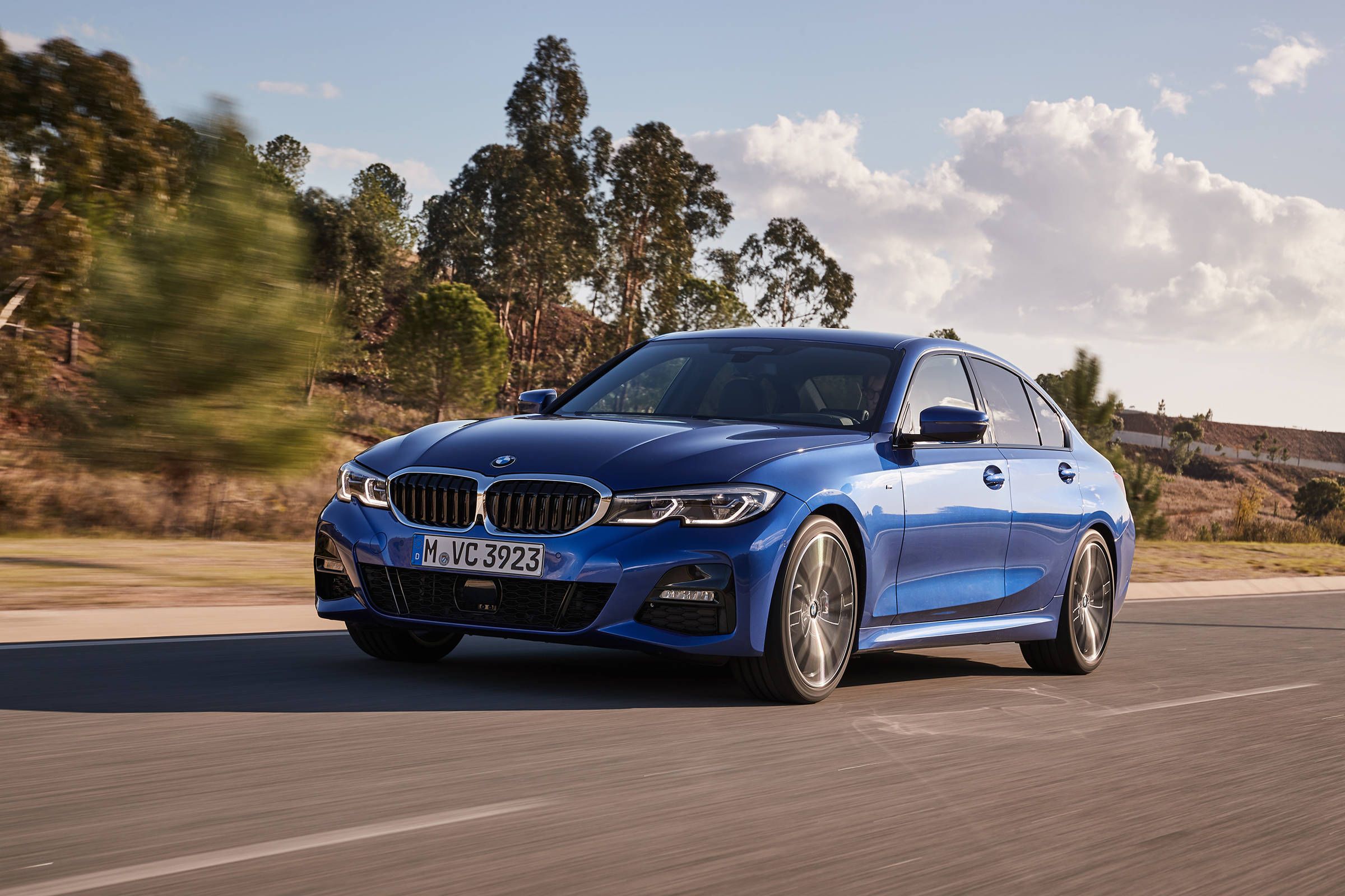 2020 BMW 3-Series first drive: The talking car vs. the Ultimate Driving  Machine