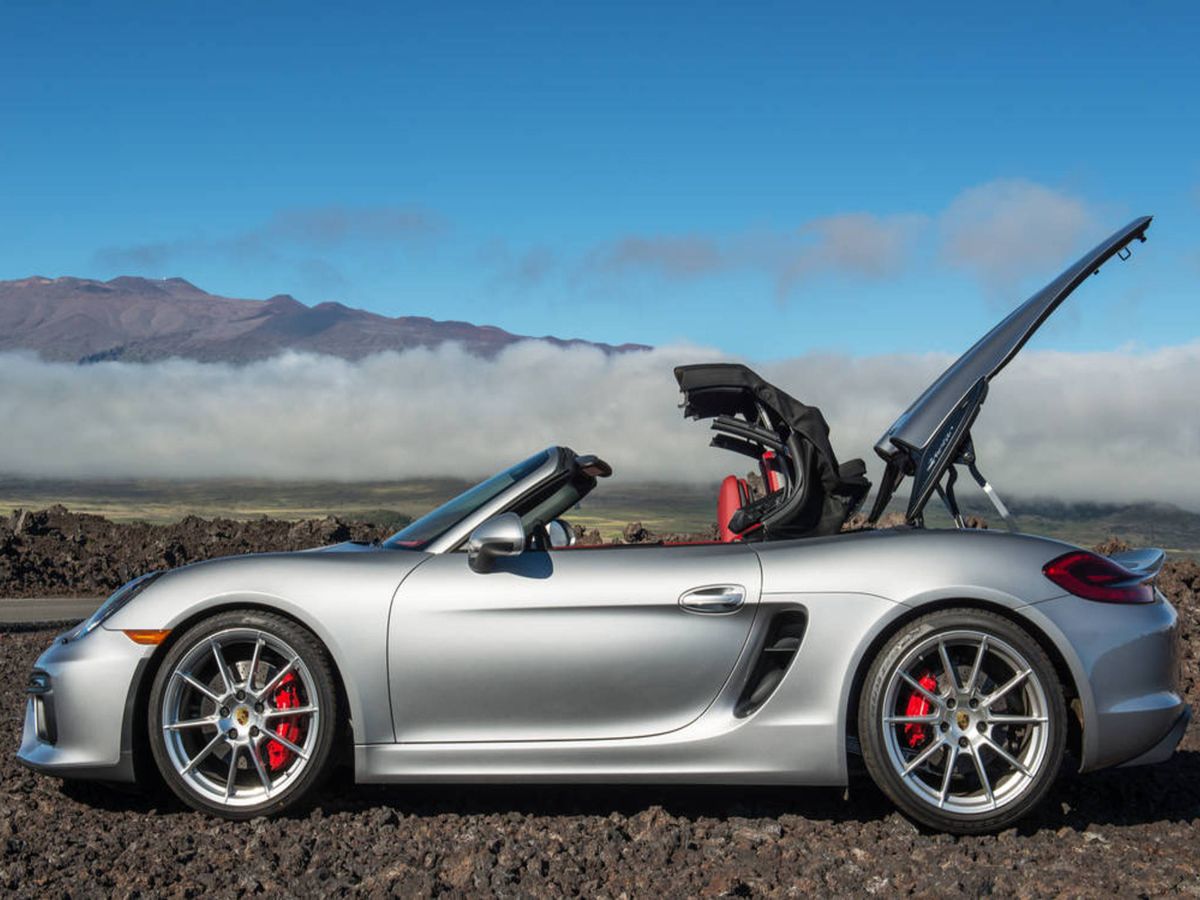 Is convertible a Spider or a Spyder? And the heck a Spider, anyway?