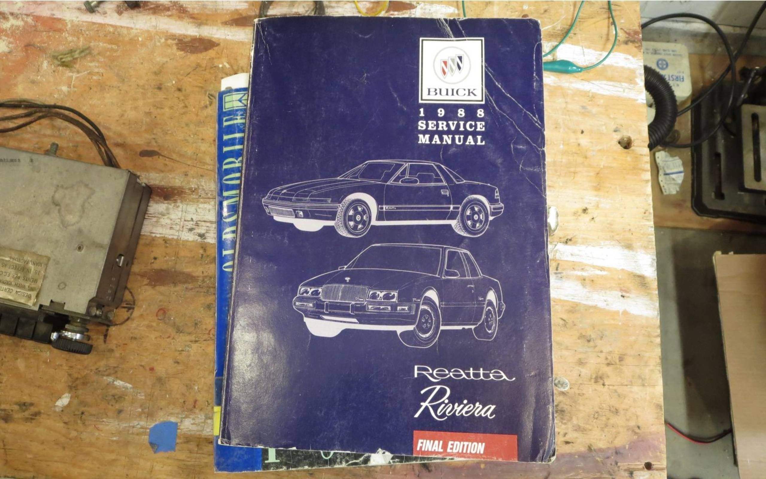 1989 Buick Riviera and Reatta Original Shop Manual 89 
