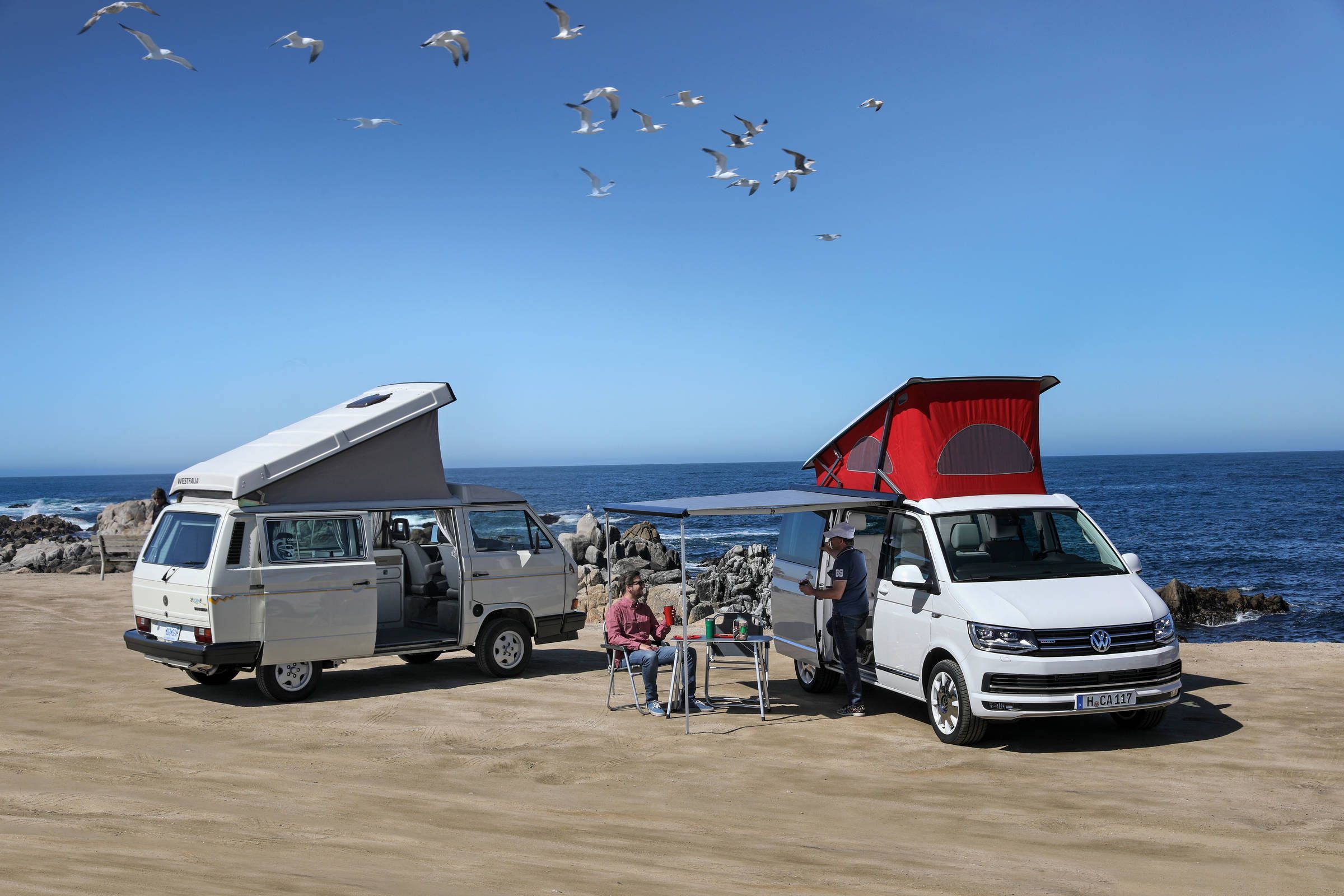 Volkswagen Multivan Alltrack Concept takes the luxury van life off road -  Autoblog