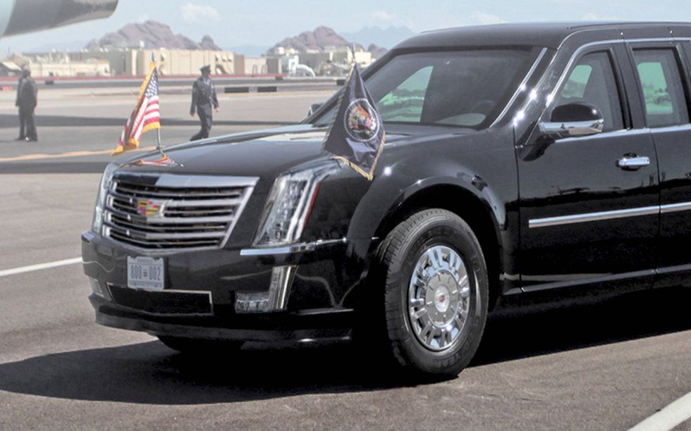 The 2017 limousine will adopt the looks of the latest Escalade SUV.