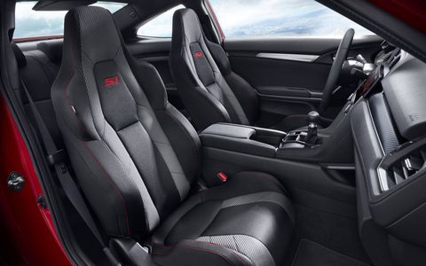 Check out the interior of the new turbocharged Honda Civic Si.