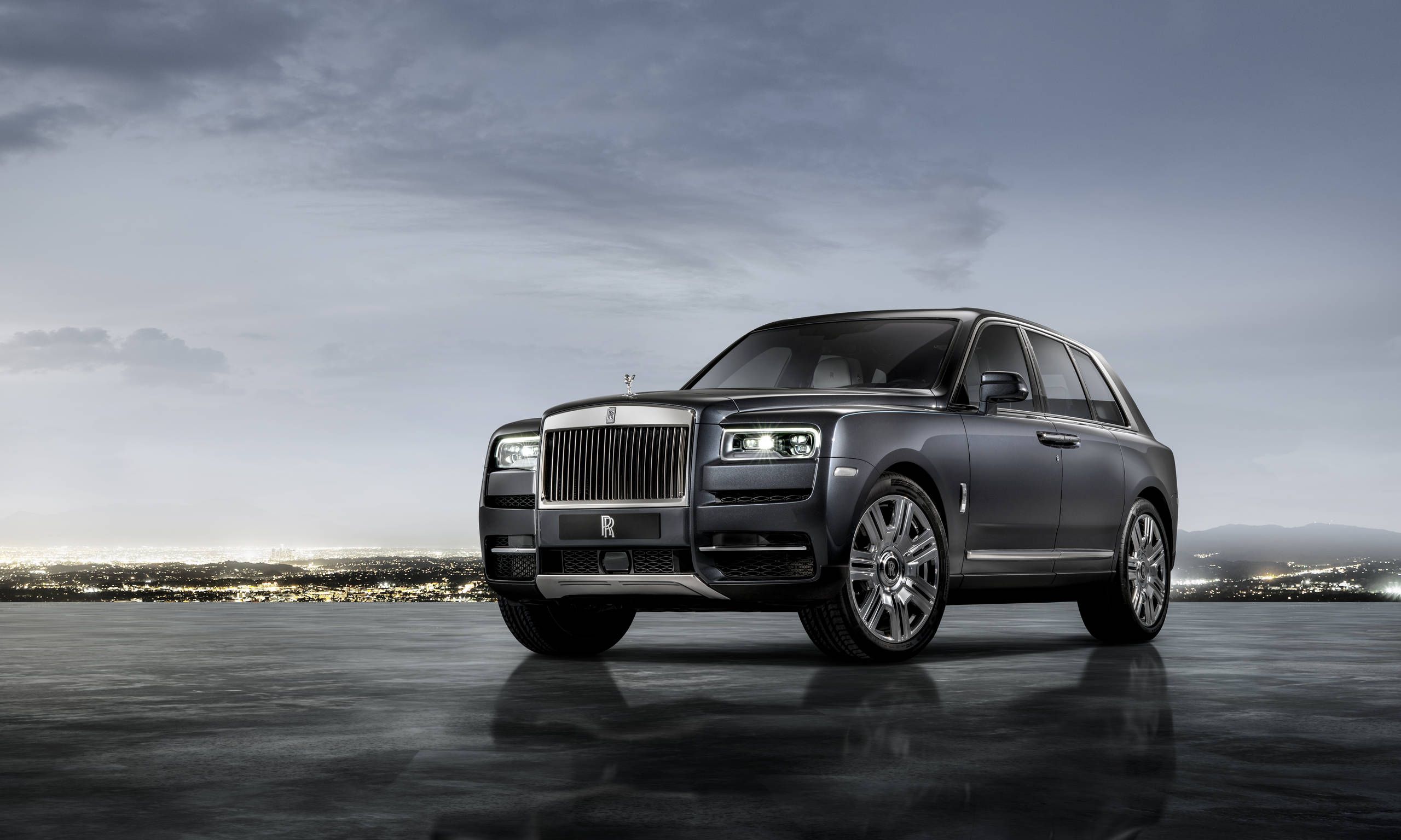 Rolls Royce Takes Luxury OffRoad With the Cullinan