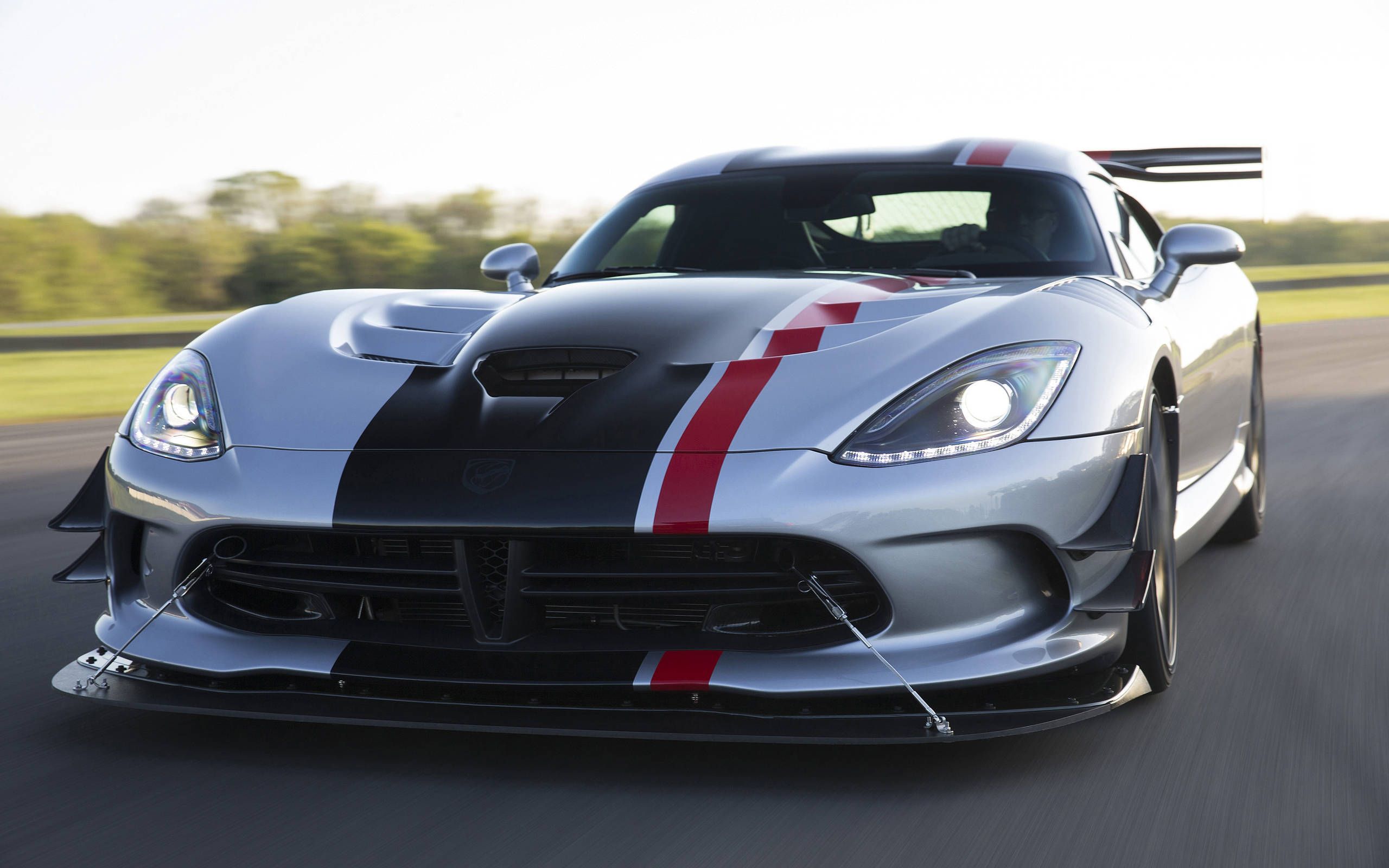 Gallery 16 Dodge Viper Acr