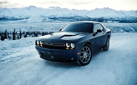 The Challenger GT comes with the Pentastar 3.6-liter V6 rated at 305 hp and 268 lb-ft of torque.