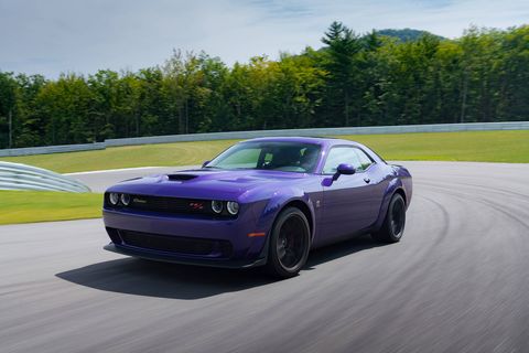The 2019 Dodge Challenger R/T Scat Pack Widebody is the surprisingly balanced king of today's naturally aspirated Mopars. It makes 485 hp courtesy of its 6.4-liter V8.