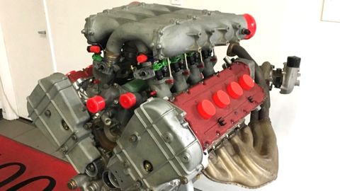 This F40 engine has been displayed at New York’s Museum of Modern Art in 1993-1994, and is now offered with a number of custom components.