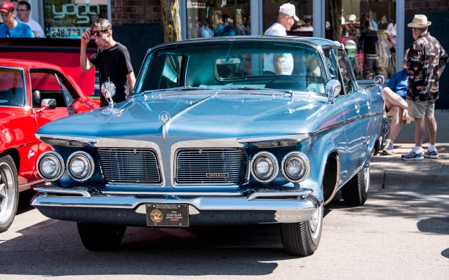 Gallery 1962 Imperial LeBaron