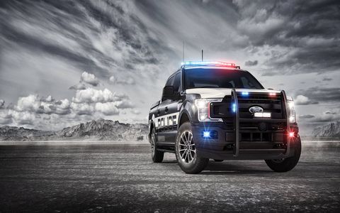 Additional F-150 Police Responder performance enhancements include a police-calibrated brake system with upgraded calipers and pad friction material, upgraded front-stabilizer bar for improved braking and handling and 18-inch alloy wheels with all-terrain tires.