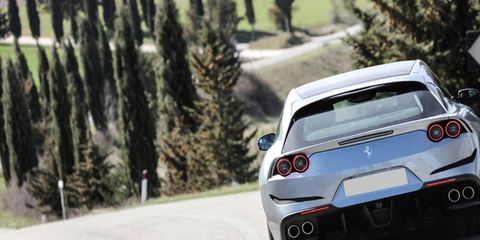 Here's what a slightly taller GTC4Lusso might look like from behind.