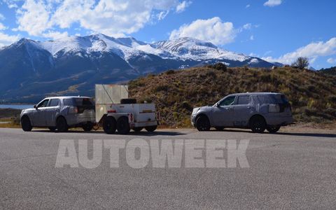 These spy shots look to be of the new Ford Explorer testing in Colorado.