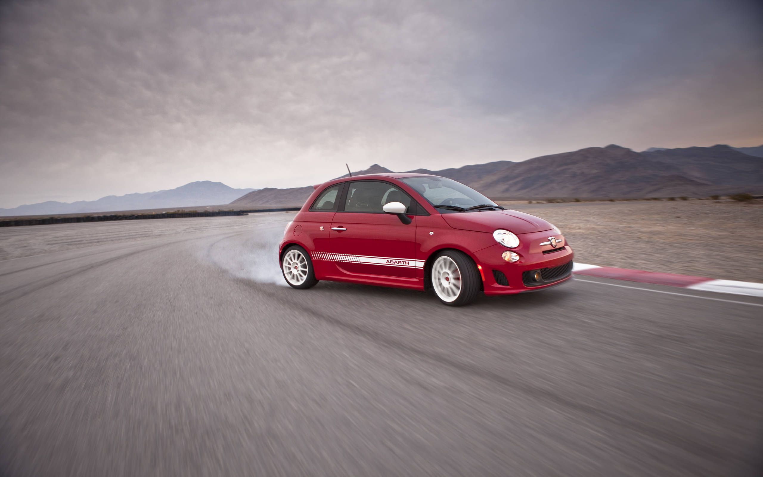 Fiat 500 fails in USA: the product, stupid
