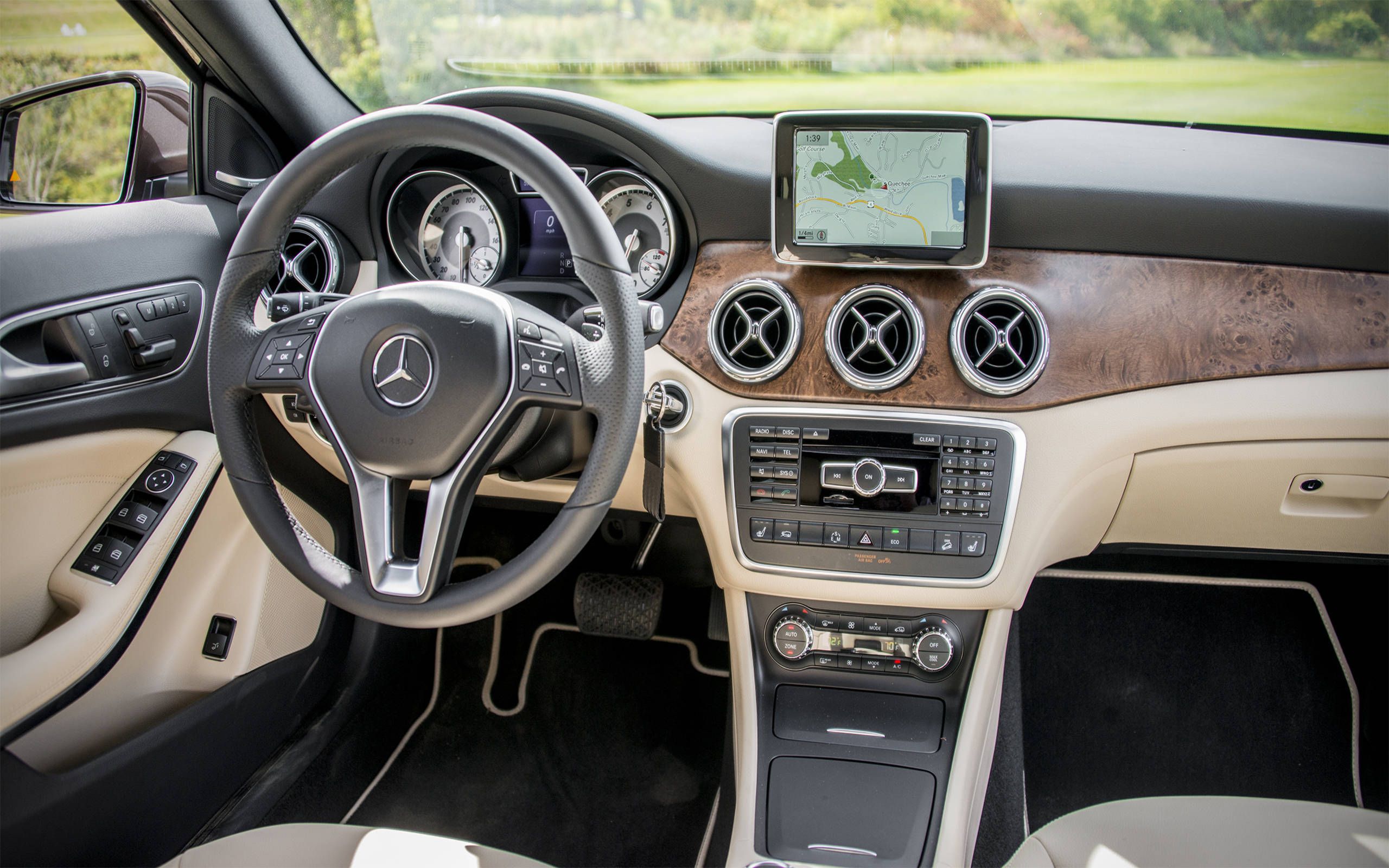 15 Mercedes Benz Gla250 4matic First Drive