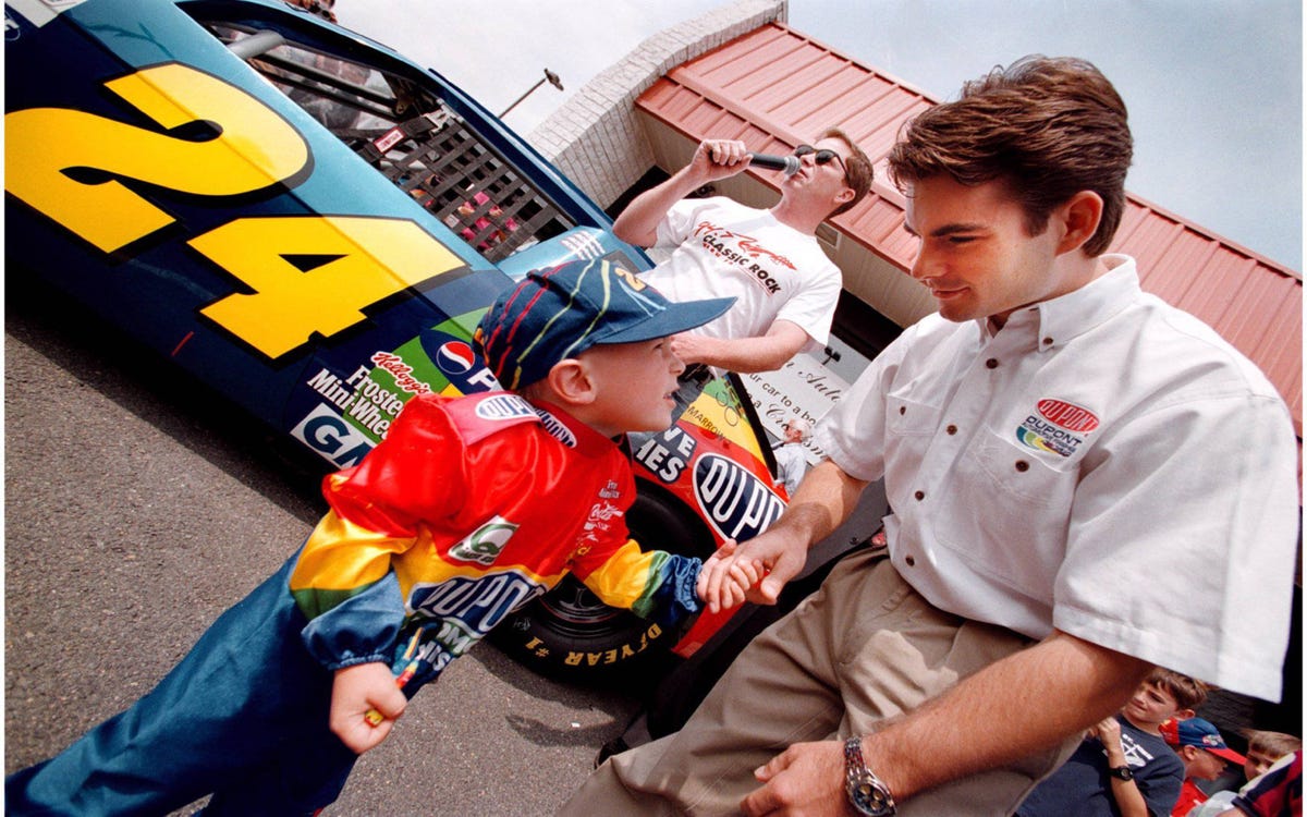 Analysis: What makes NASCAR great Jeff Gordon a true champion