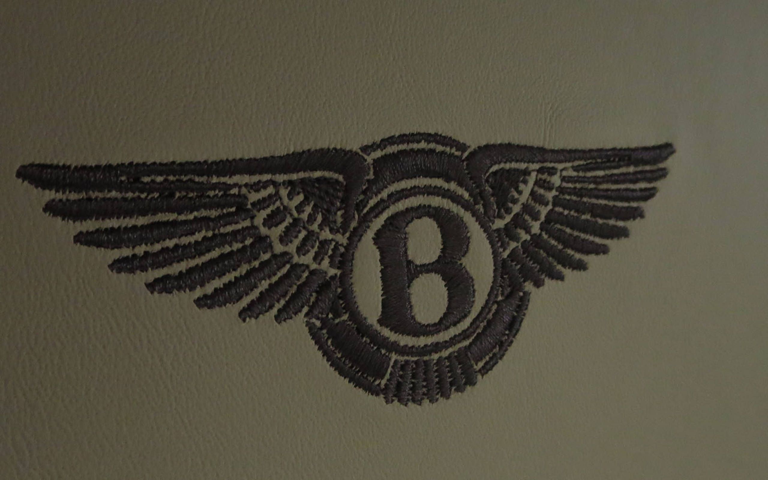 The Meaning of Bentley's Japanese Tattoo – SamE