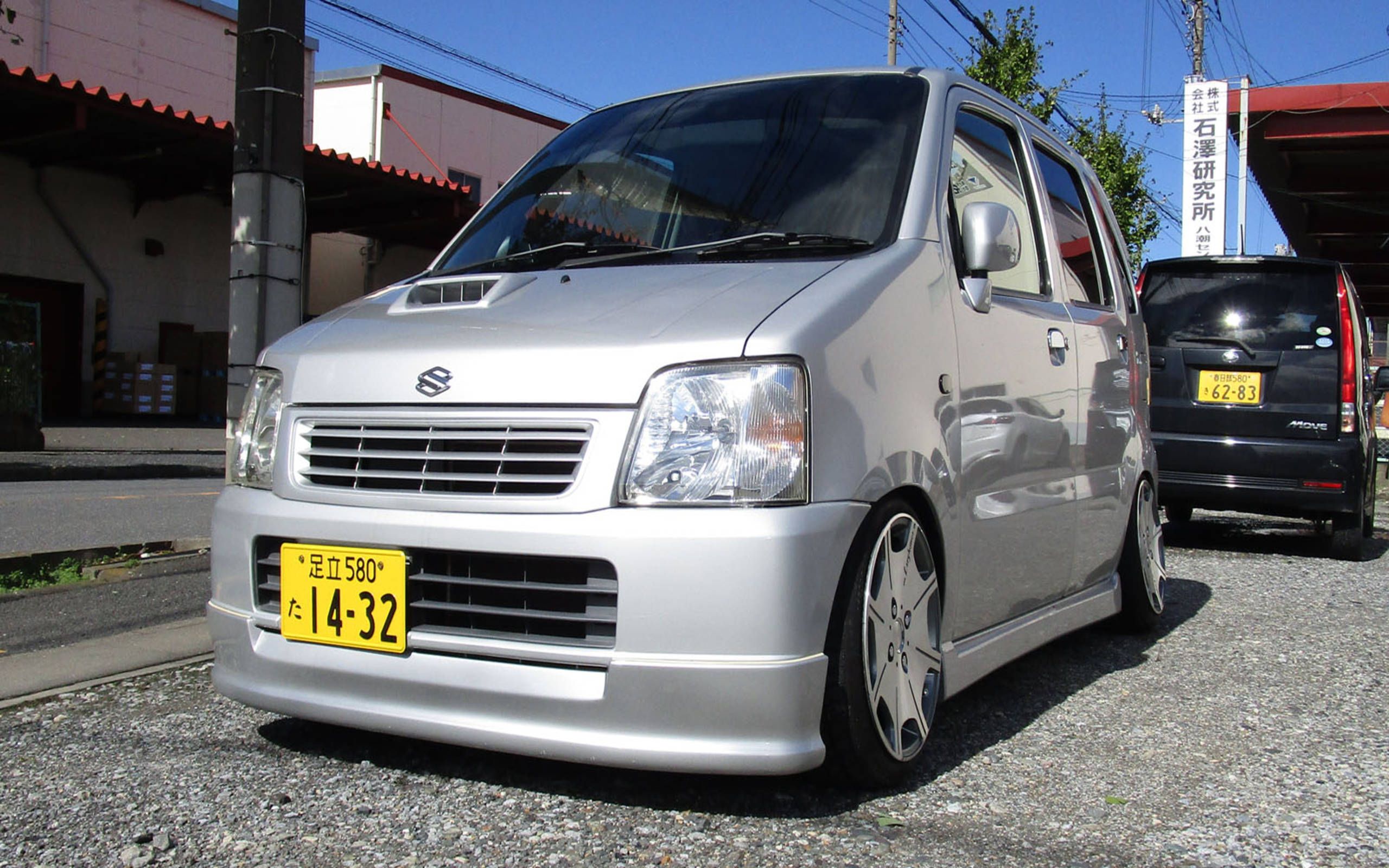 Spotted in Tokyo: Hot-rodded Suzuki Wagon R