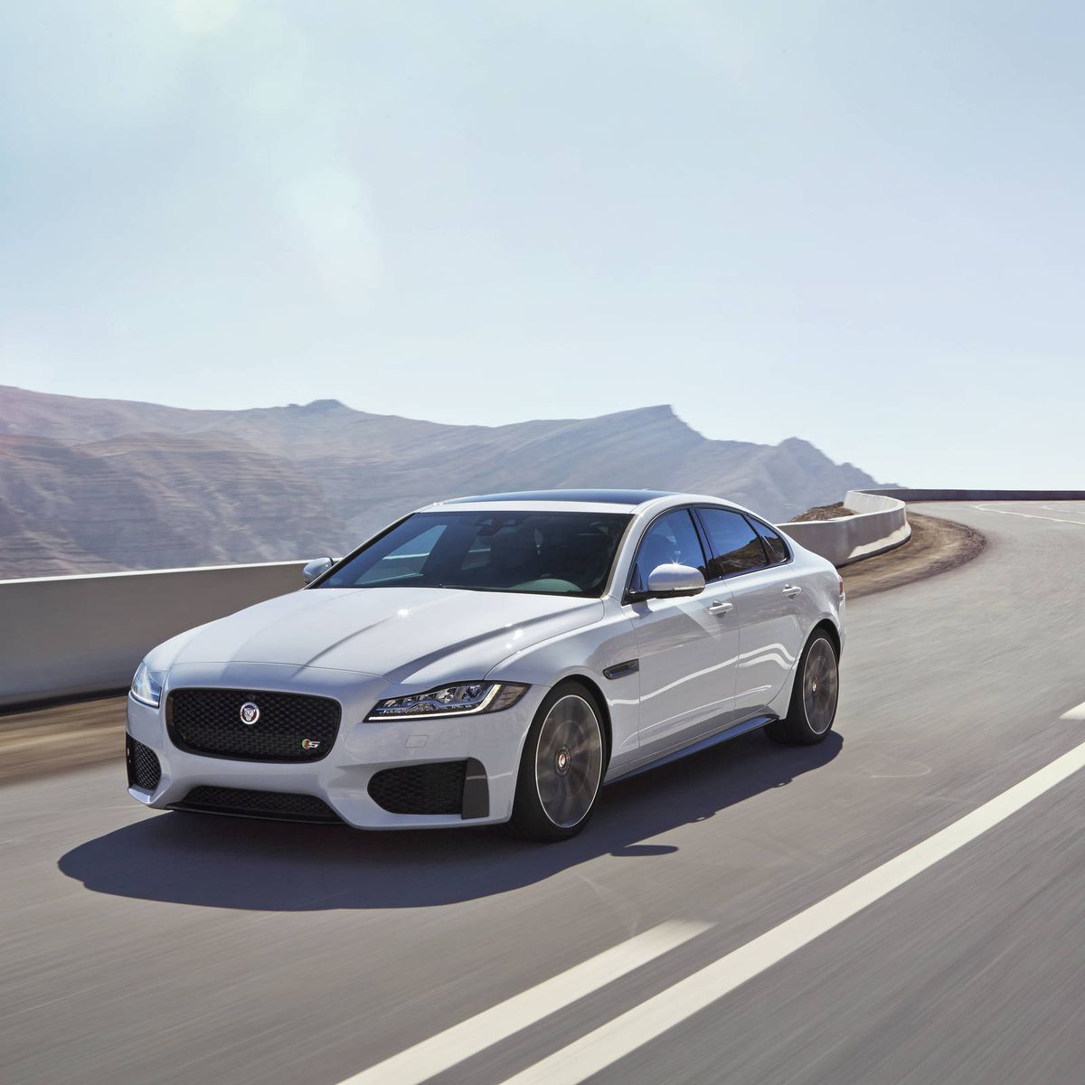 2016 Jaguar XF 35t and S AWD first drive