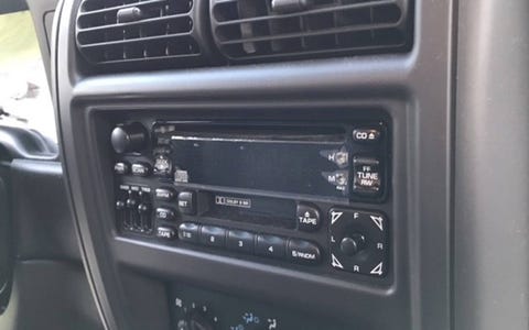 Gallery 2000 Jeep Cherokee interior