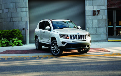 The all-new Jeep Compass looks like a scaled down Jeep Grand Cherokee.