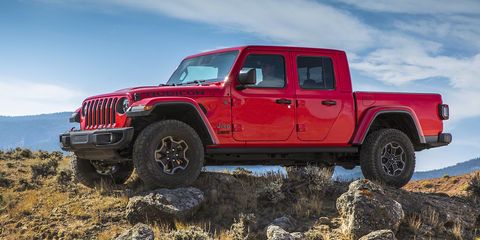 The 2020 Jeep Gladiator will come with a 3.6-liter V6 making 280 hp at launch. The 3.0-liter EcoDiesel comes later.