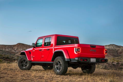 Jeep Gladiator Pickup First Drive A Class Of One Jeep Gladiator Pickup First Drive A Class Of One