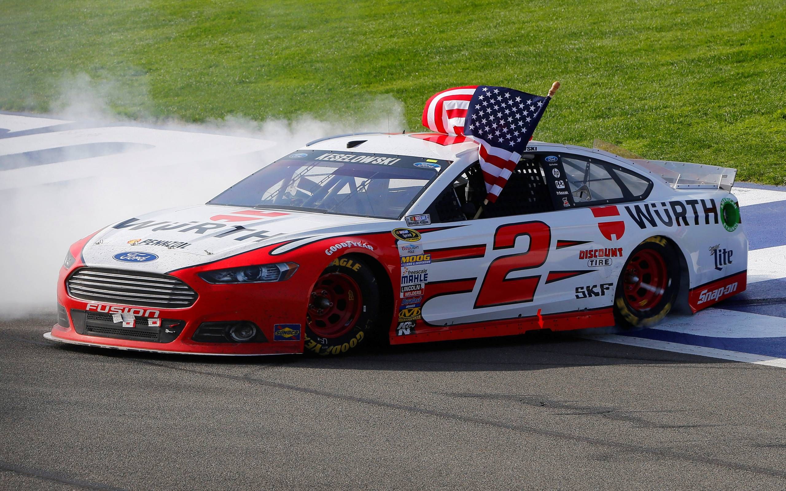 Auto City Speedway alum Brad Keselowski wins NASCAR Sprint Cup Series  championship 