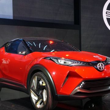 This revitalized Toyota concept that originally debuted at the Paris Motor Show in 2014, but gets a breath of fresh air as the Scion C-HR for 2015.