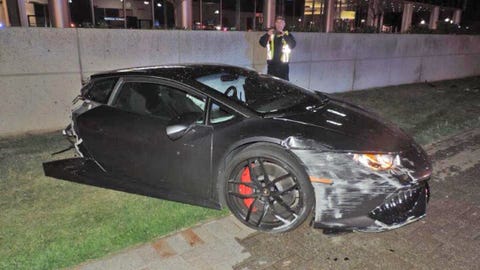 Lambo Huracan cut in half in suburban . mall crash