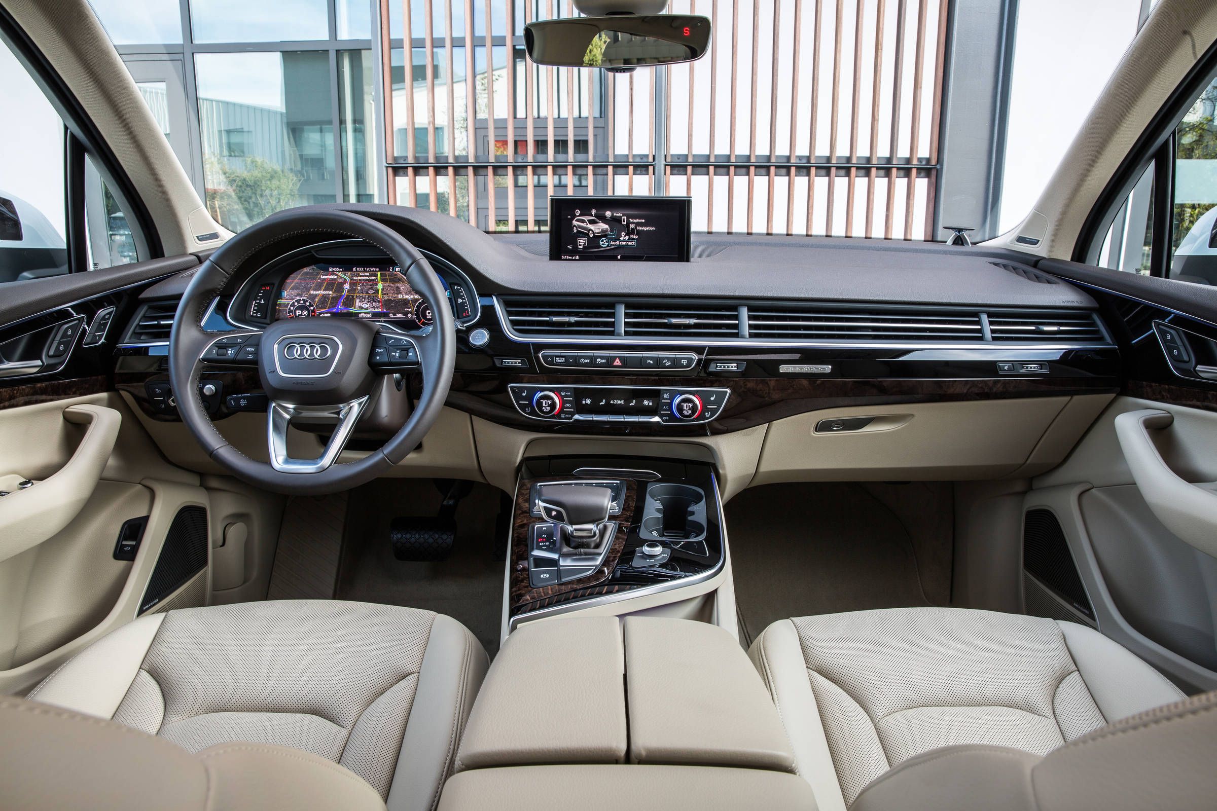 Gallery 2017 Audi Q7 Interior