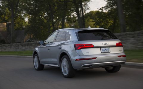 The 2018 Audi Q5 comes with a 252-hp turbocharged I4 and a seven-speed dual-clutch transmission.
