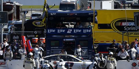 Brad Keselowski, who is one of the favorites to win the NASCAR Sprint Cup, suffered a blown tire Sunday in Kansas.