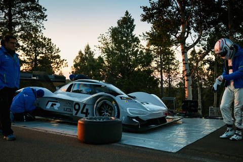 The Pikes Peak Hill Climb consists of 156 corners and almost 8000 feet of elevation change on the way to the 14,115-foot summit.