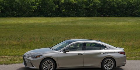 The 2019 Lexus ES300h hybrid comes with a 2.5-liter four and battery making 215 total system hp. A continuously variable transmission sends power to the front wheels only.