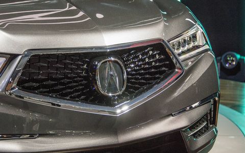 The 2017 Acura MDX made its debut in New York this week.