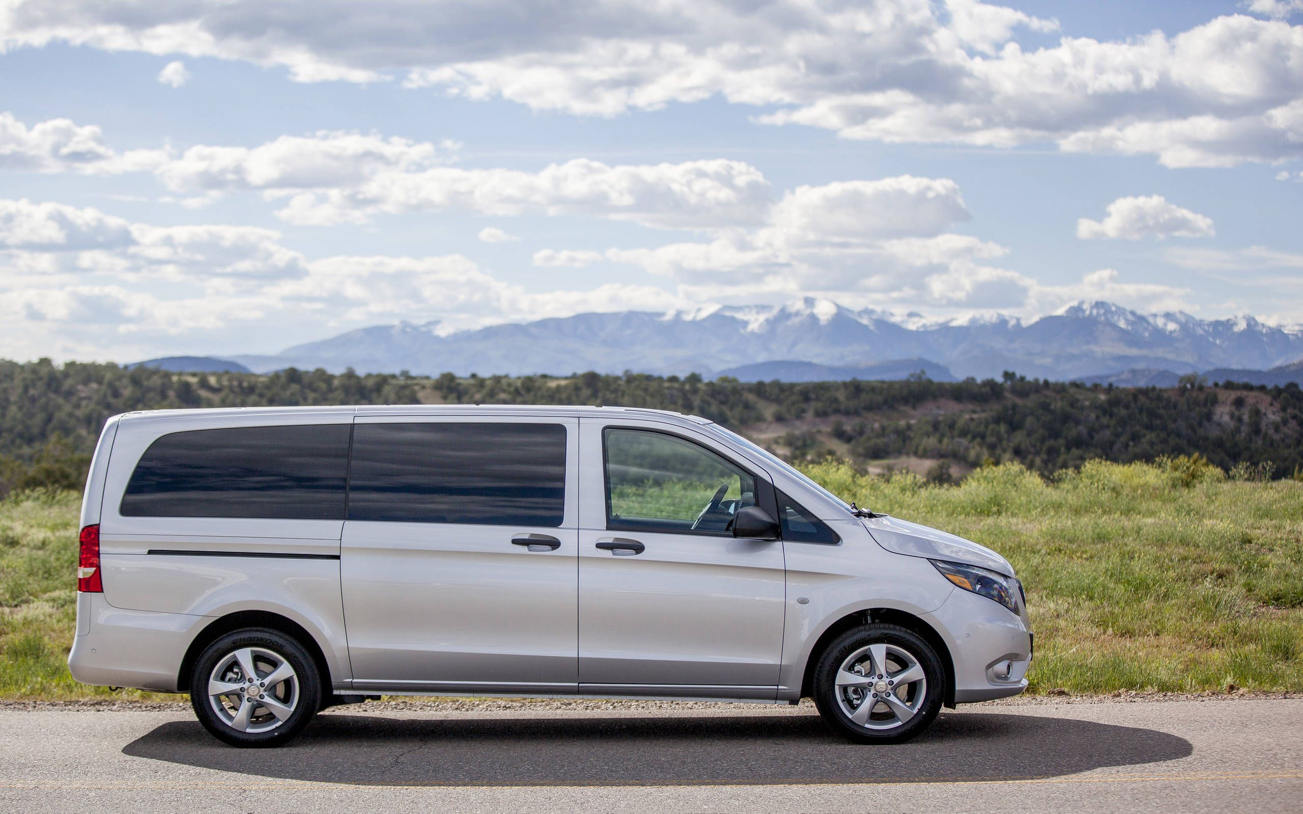 Mercedes benz store metris towing capacity