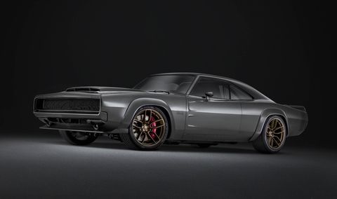 Mopar introduced the 1,000-hp Hellephant crate engine at SEMA.