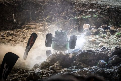 The Holley EFi Shootout was known as the Backdoor Shootout, after the crawl at which it takes place. Rockcrawling enthusiasts gather at the huge vertical climb known as Backdoor to challenge each other for bragging rights as the quickest driver up the ten-foot tall ledge.
