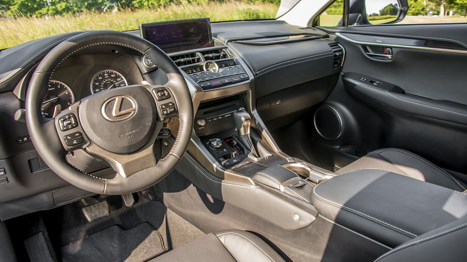 Gallery 18 Lexus Nx 300 Interior