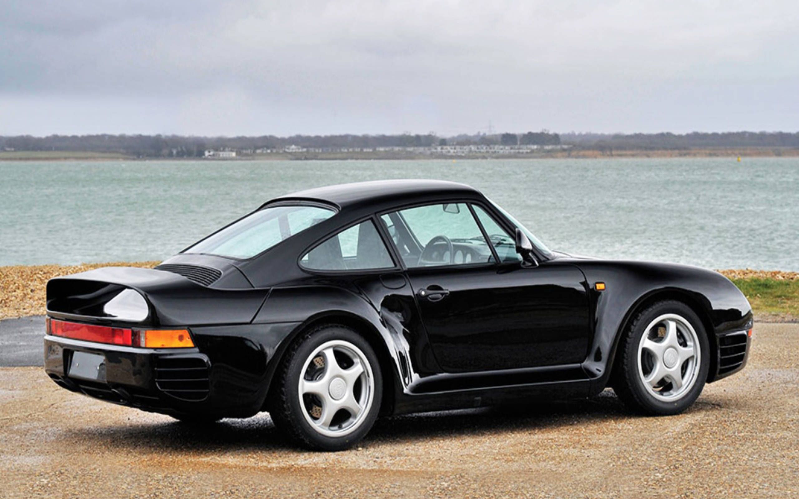 Is this low-mile Porsche 959 about to set a record price at auction?