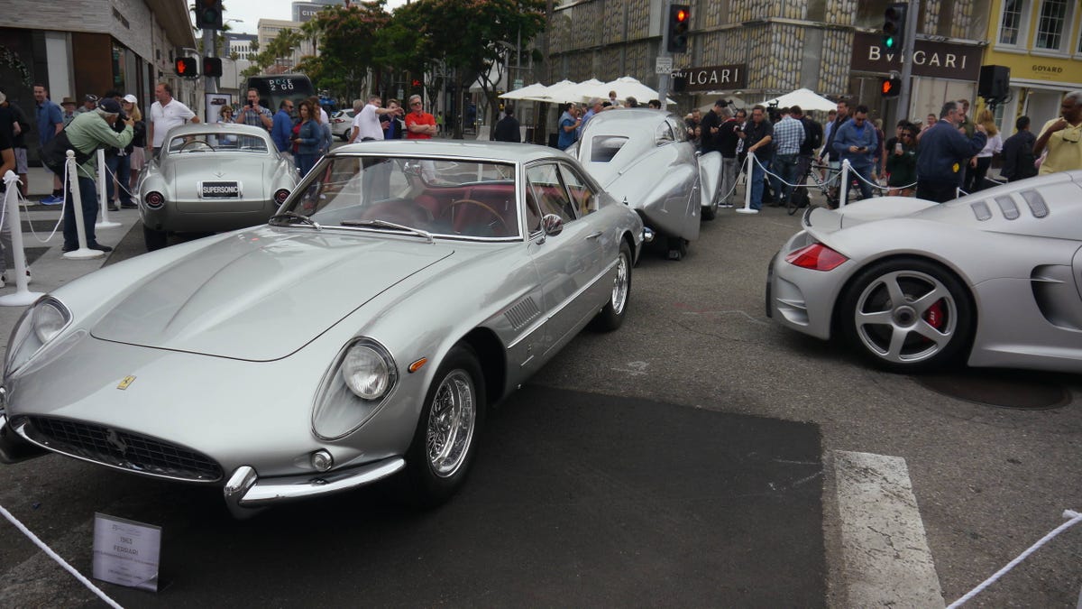 Rodeo Drive Concours d'Elegance Featured Over 100 Cars and 40,000