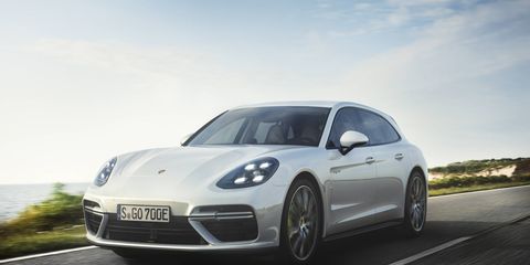 The Turbo S E-Hybrid Sport Turismo powertrain consists of a 4.0-liter, twin-turbo V8 connected to a 136-hp, 295-lb-ft electric motor followed by an eight-speed PDK.