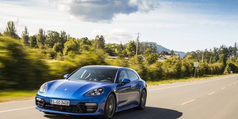The 2018 Porsche Panamera Turbo Sport Turismo comes with a twin-turbocharged 4.0-liter V8 making 550 hp.
